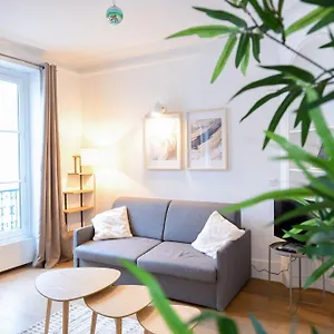  Daire Haussmann Prestige Fransa